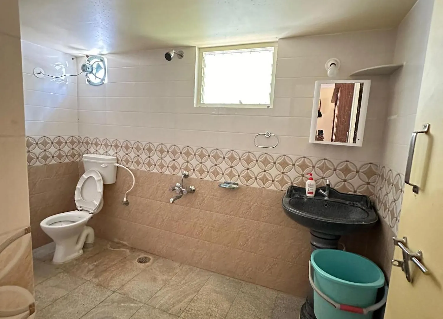 Parvati Home Stay Májszúr