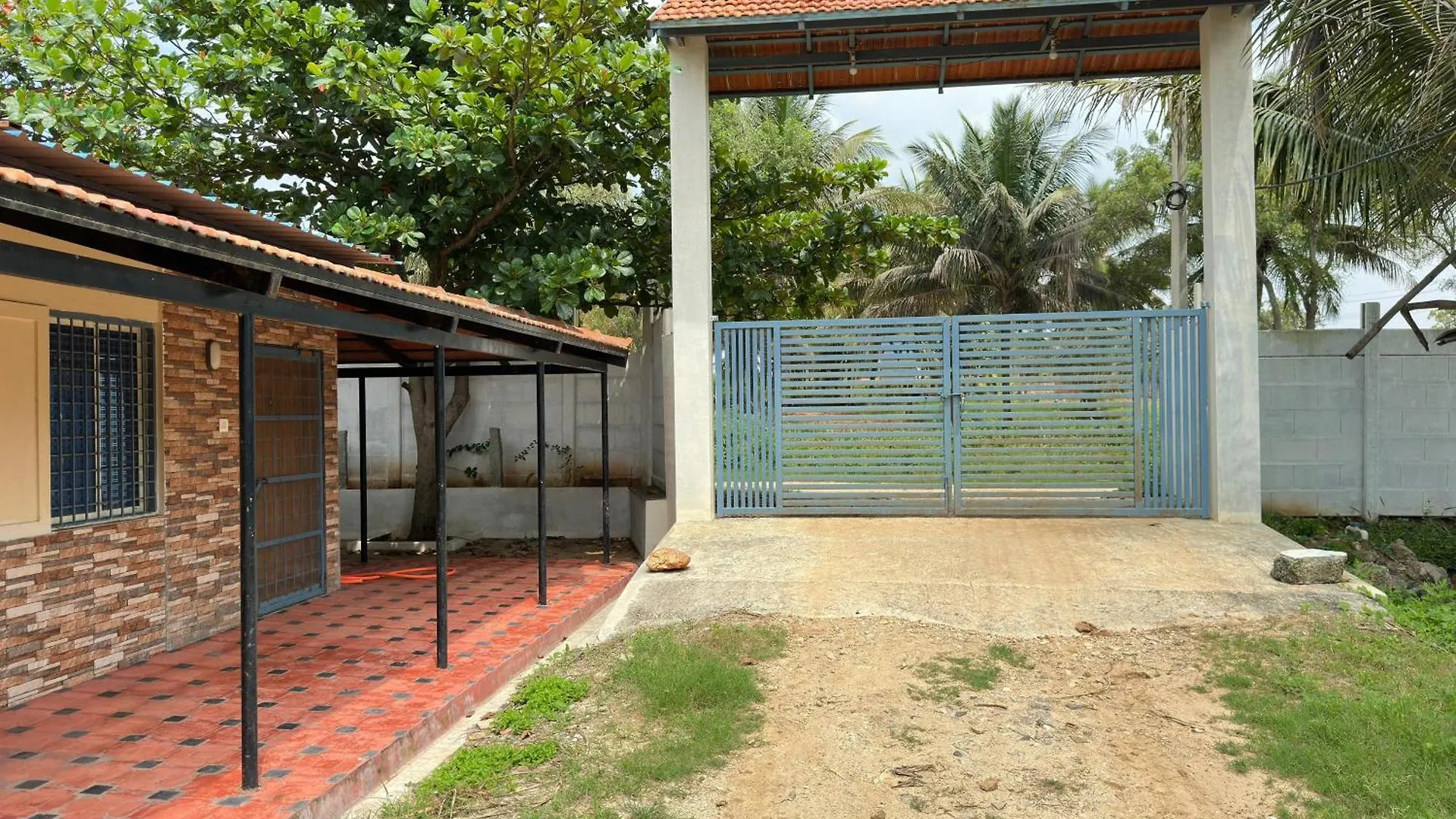 Üdülőpark Parvati Home Stay Májszúr